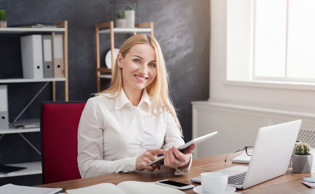 Assistante digitale : est-ce fait pour toi ? (+7 questions à te poser avant de te lancer)
