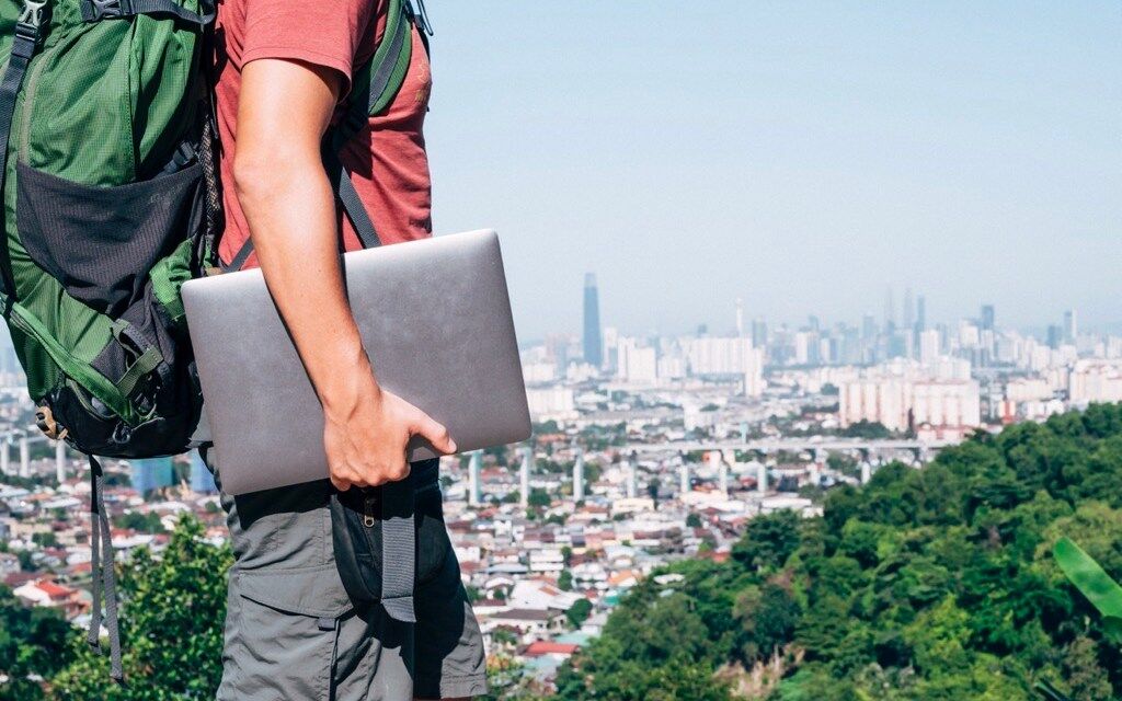 Quelle assurance voyage choisir quand on est digital nomad ? (Mise à jour 2025)